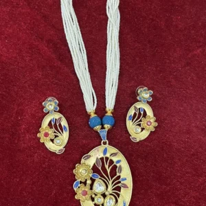 Big locket Kundan meenakari blue pearl necklace